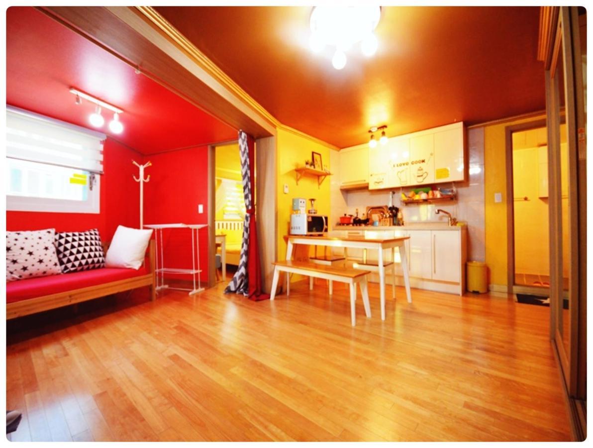 Han River Residence & Guesthouse Seoul Bagian luar foto