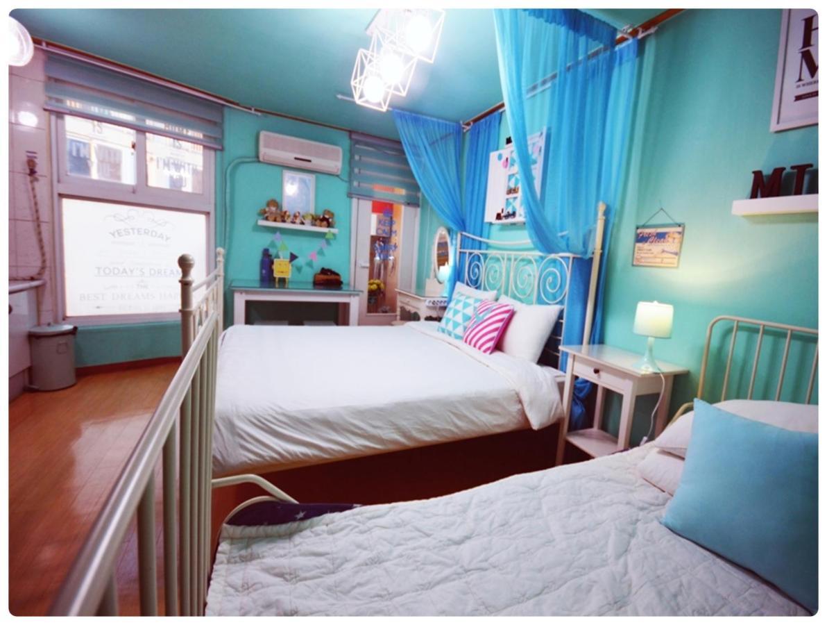 Han River Residence & Guesthouse Seoul Bagian luar foto