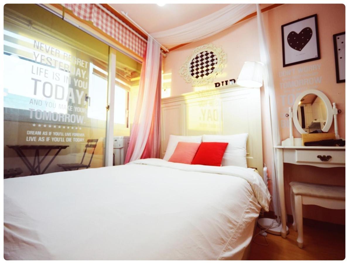 Han River Residence & Guesthouse Seoul Bagian luar foto